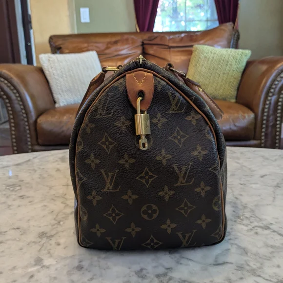 Louis Vuitton Monogram Canvas Speedy 30 - Picture 5 of 16